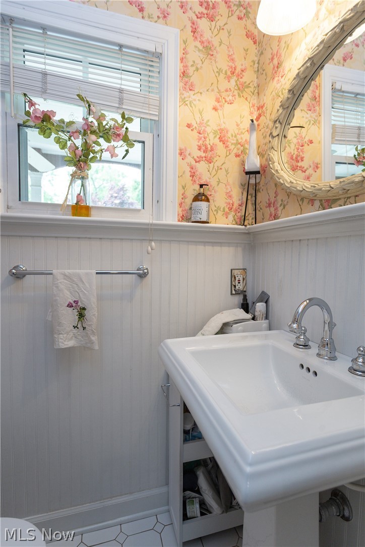 3205 Rumson Road Cleveland, OH 44118 - Photo 13 of 27