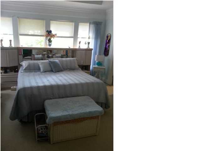 425 Golf Club Drive Santa Rosa Beach, FL 32459 - Photo 7 of 23 a living room with furniture and a window