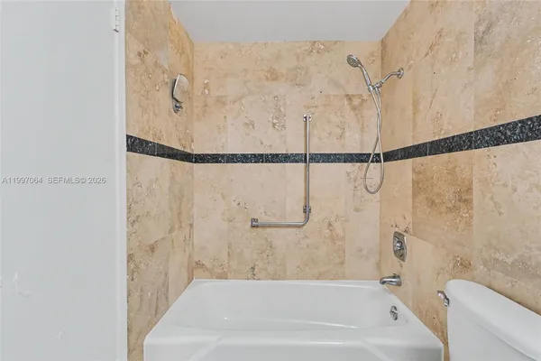 $169,000 | 4200 Hillcrest Drive, Unit 408, Hollywood, FL 33021