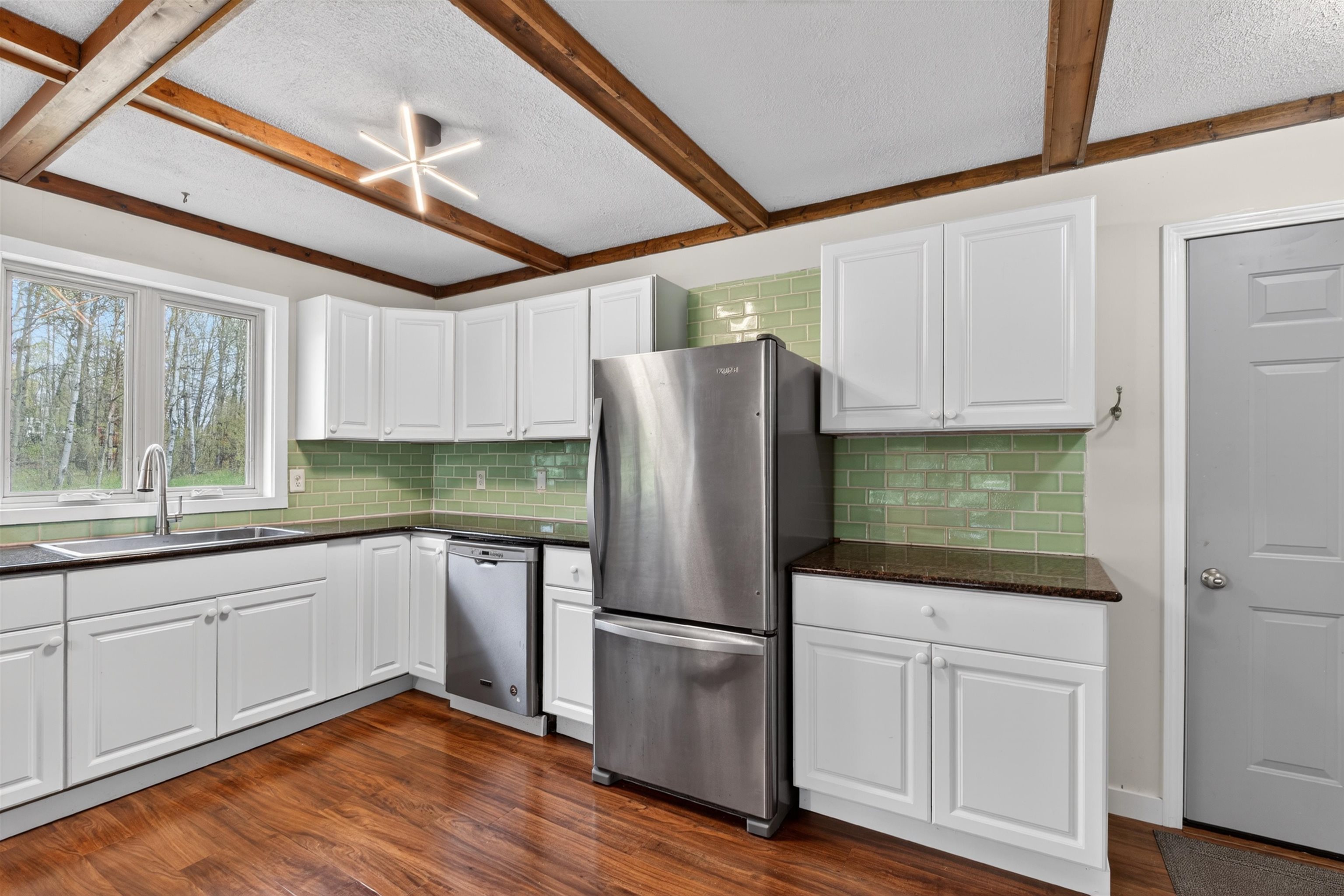 1727 Linksview Way Gladwin, MI 48624 - Photo 12 of 51