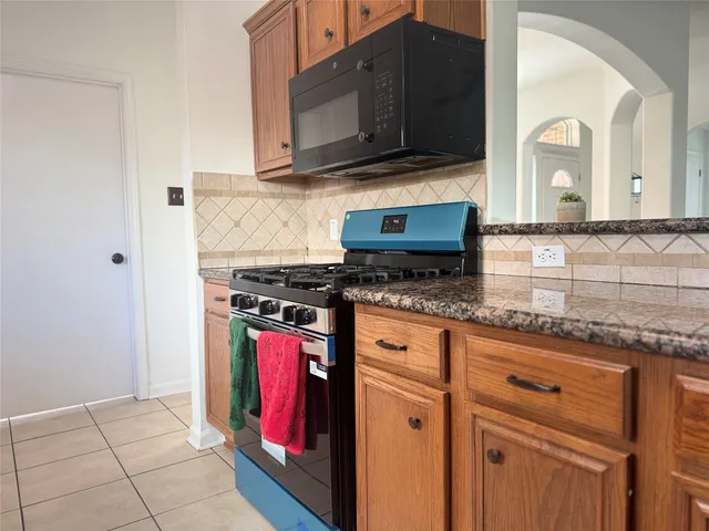 $2,300 | 3626 Stratford Town Lane, Sugar Land, TX 77498