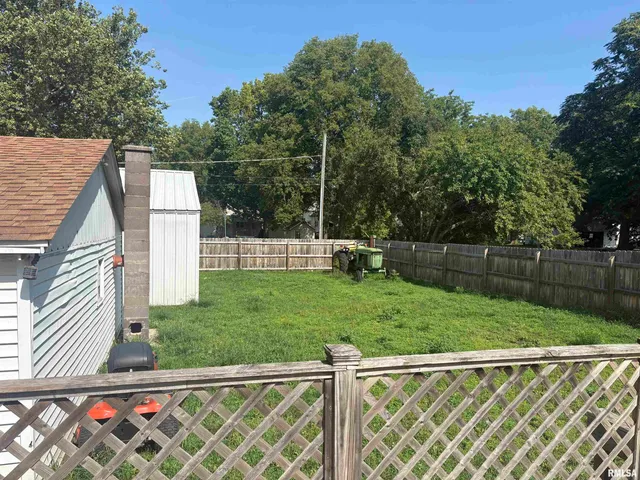 $115,000 | 1005 8th Street, Erie, IL 61250