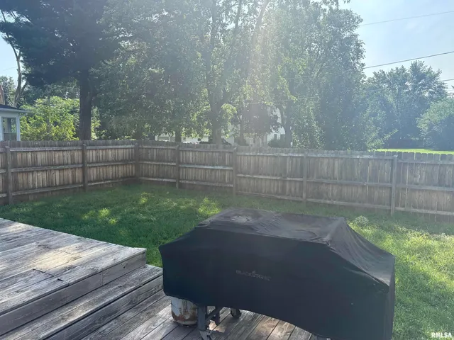 $115,000 | 1005 8th Street, Erie, IL 61250