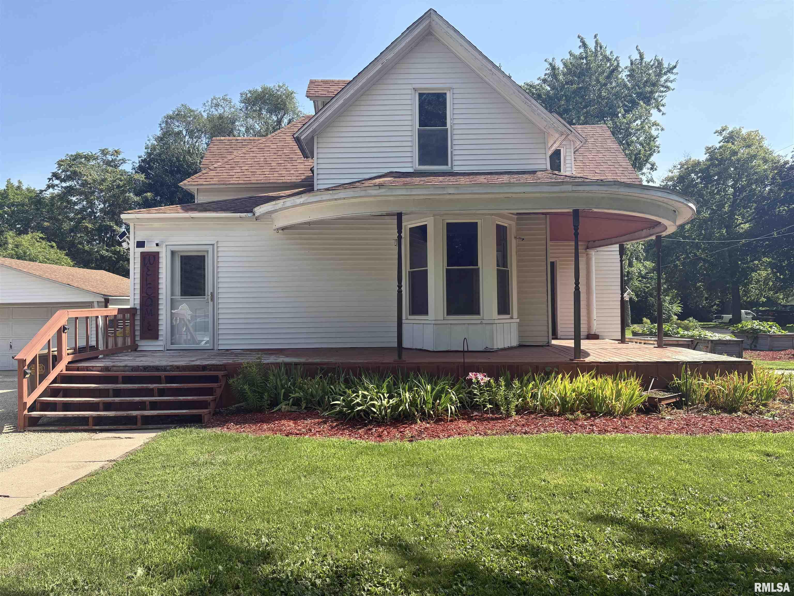 1005 8th Street Erie, IL 61250 - Photo 2 of 20