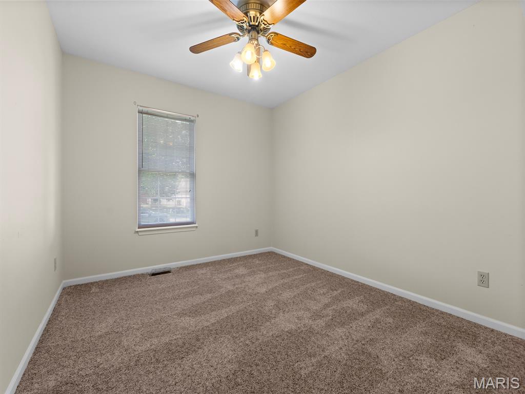 621 Hartman Lane Waterloo, IL 62298 - Photo 22 of 28