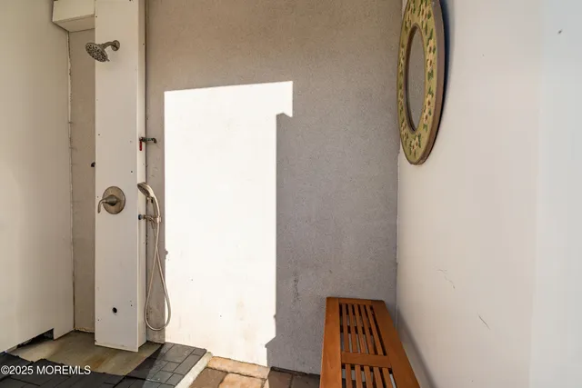 $3,399,000 | 2 Tradewinds Lane, Sea Bright, NJ 07760