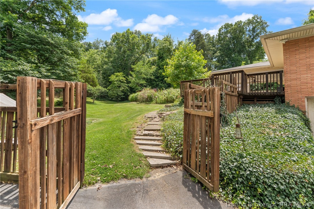 925 Captain Frank Road New Albany, IN 47150 - Photo 10 of 51