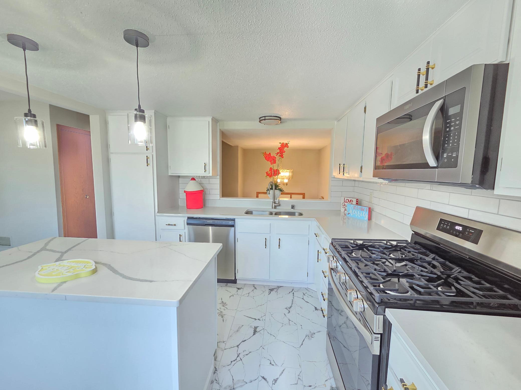 5508 Turtle Lake Road North Oaks, MN 55126 - Photo 2 of 28 Gallery Image 2