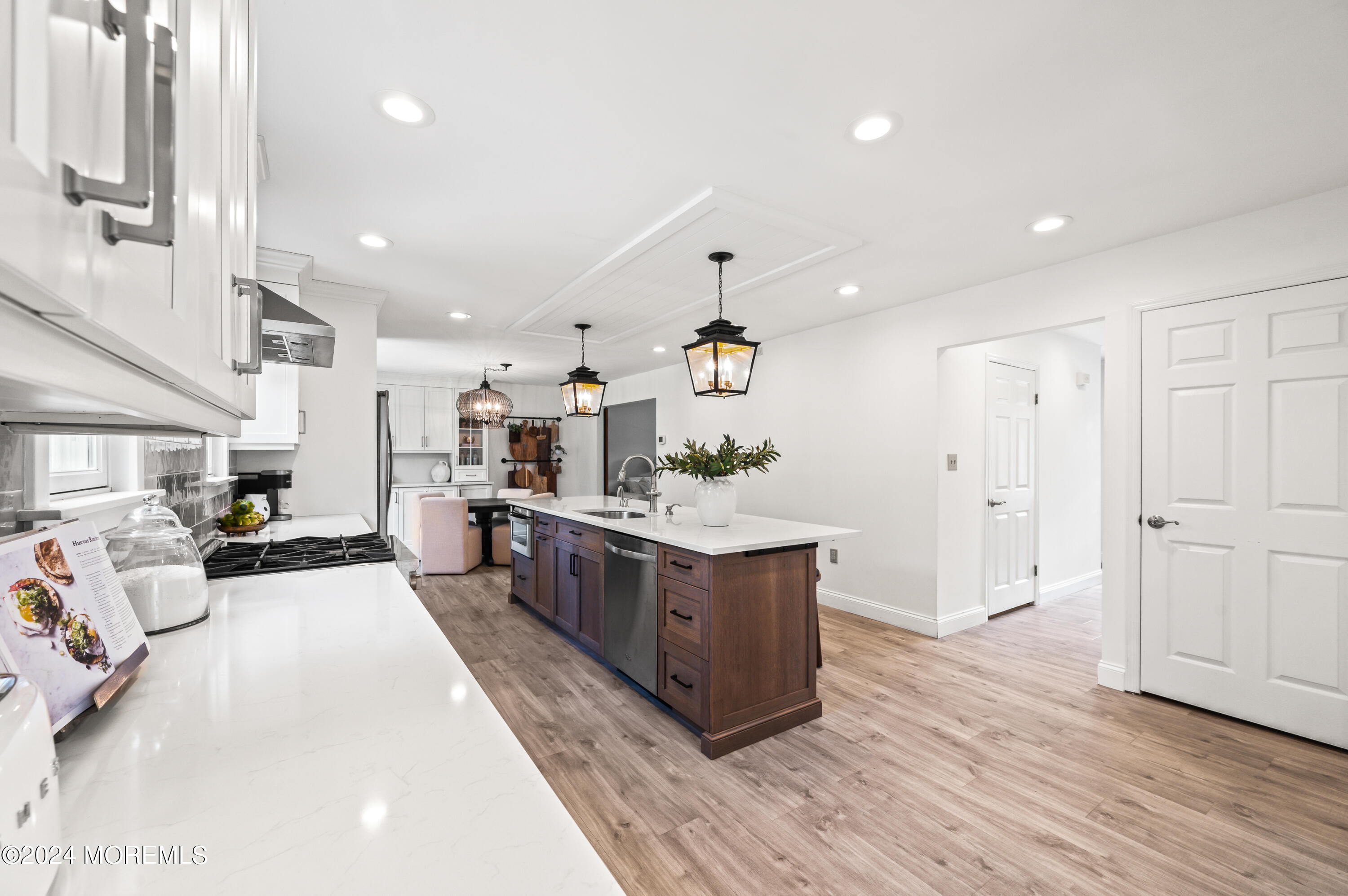 17 Mary Beth Lane Jackson, NJ 08527 - Photo 4 of 61 Kitchen 11
