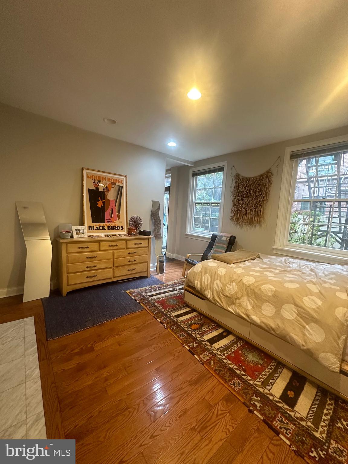 910 Clinton Street, Unit 1R Philadelphia, PA 19107 - Photo 3 of 14