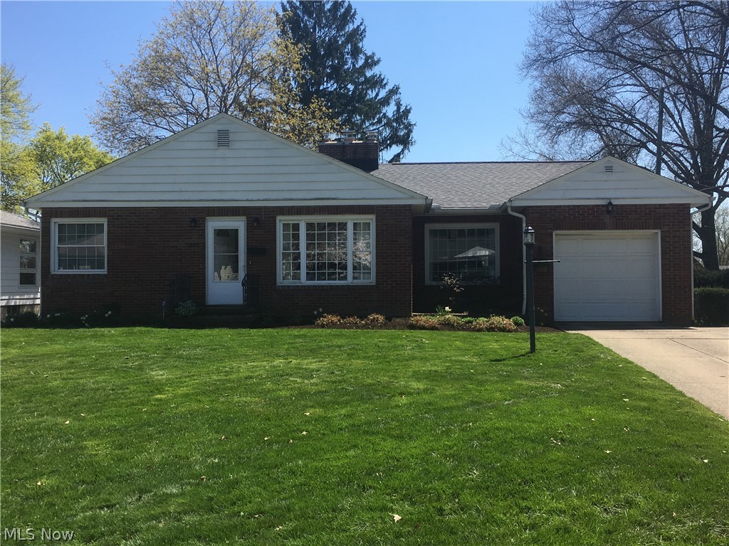 1900 Stabler Road Akron, OH 44313 - Photo 1 of 34 Gallery Image 1