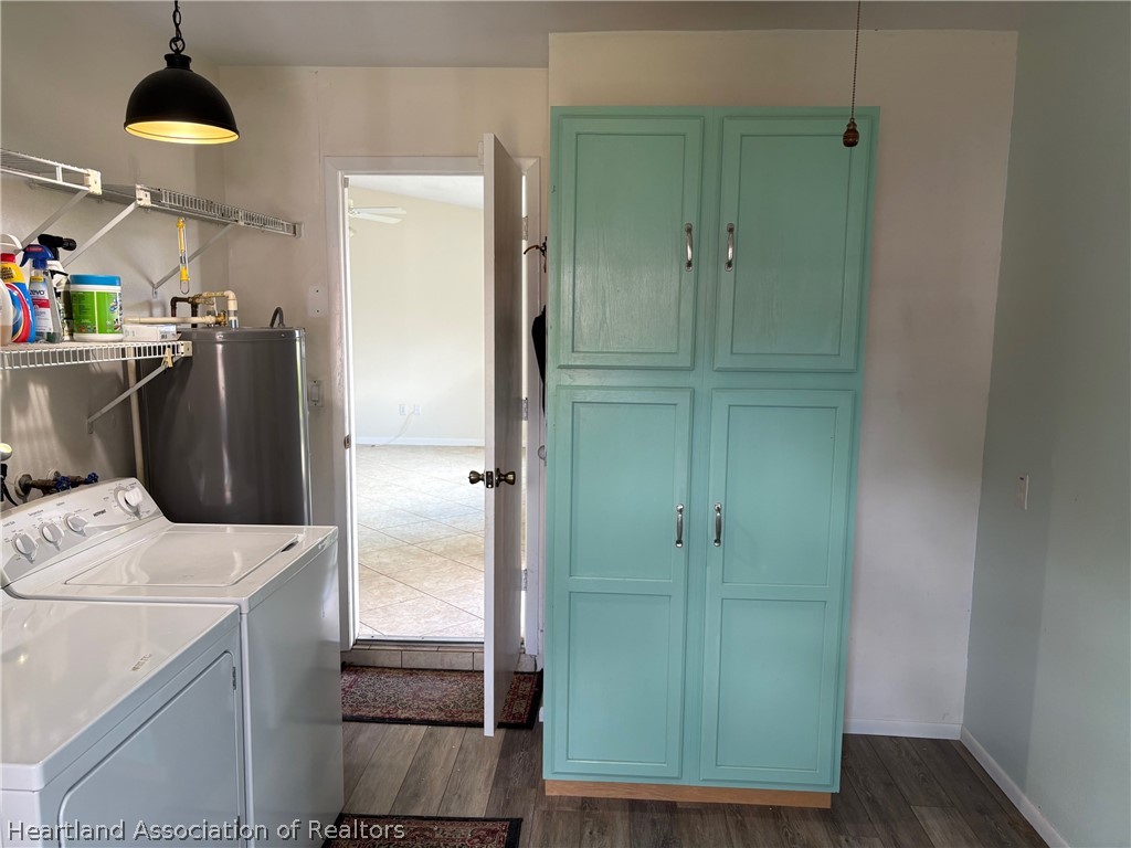 3913 Ferrari Drive Sebring, FL 33872 - Photo 14 of 20 a room with closet and wooden floor