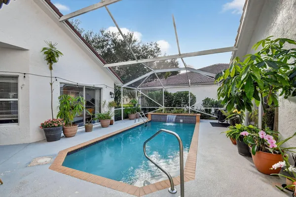 $3,500 | 2769 Pointe Circle, Greenacres, FL 33413
