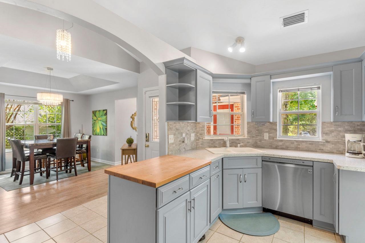 1858 Celtic Road Tallahassee, FL 32317 - Photo 8 of 31 Gallery Image 8