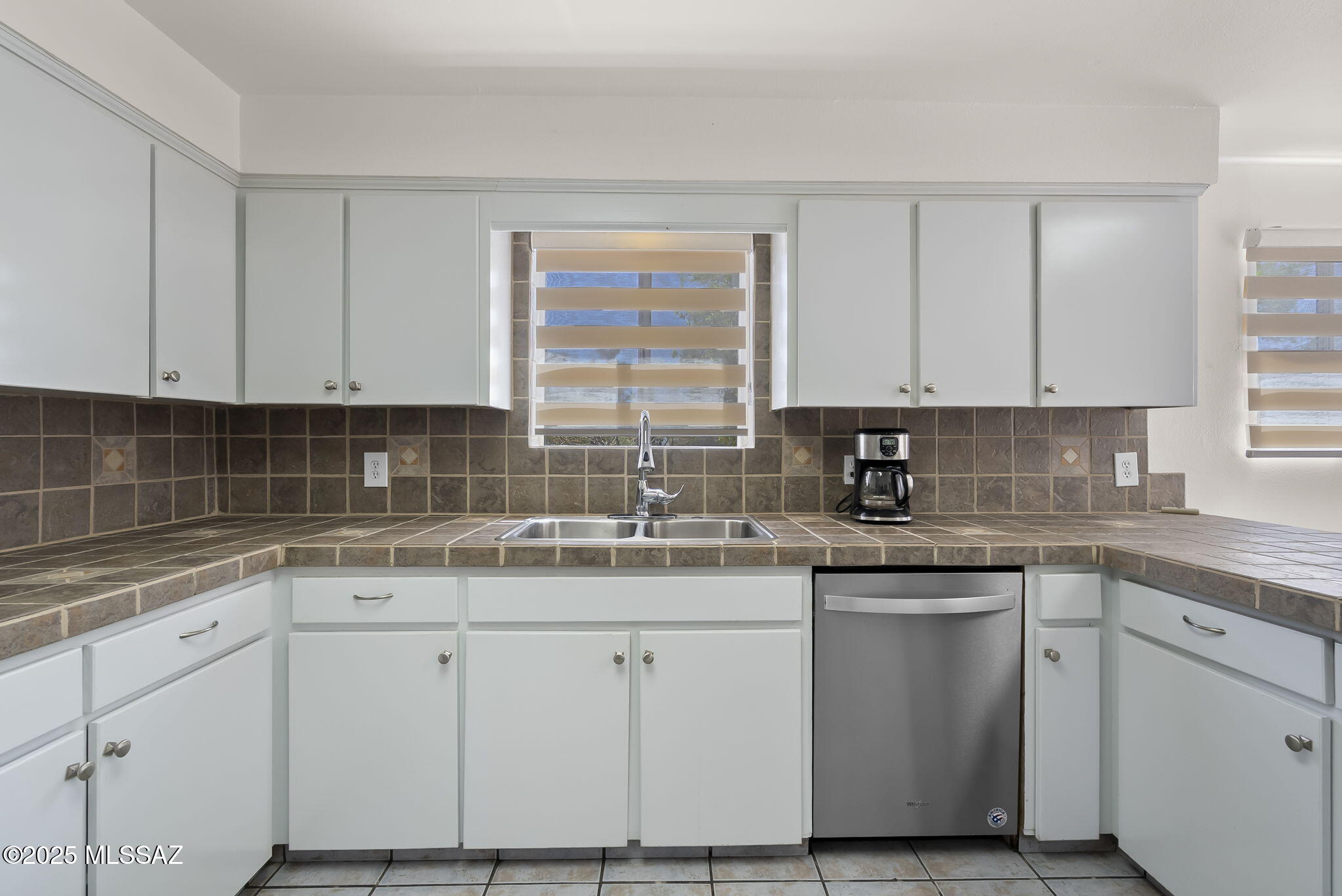 789 North Santa Rita Lane Nogales, AZ 85621 - Photo 9 of 37