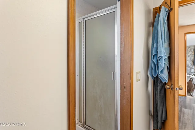 $649,900 | 423 Lancaster Road, Selah, WA 98942