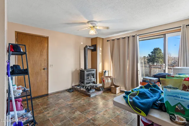 $649,900 | 423 Lancaster Road, Selah, WA 98942