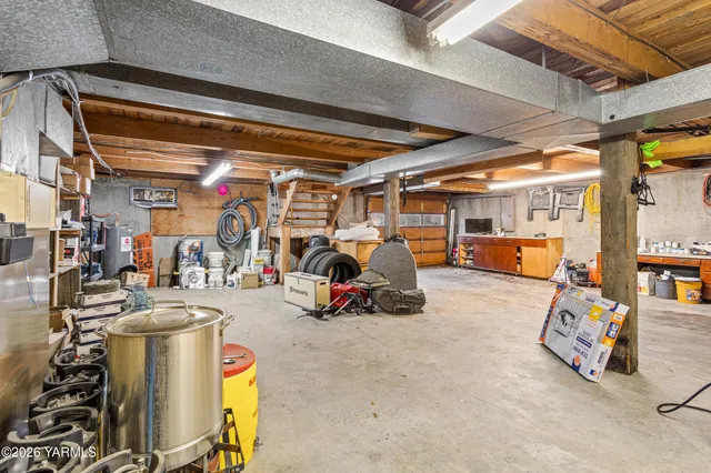 $649,900 | 423 Lancaster Road, Selah, WA 98942