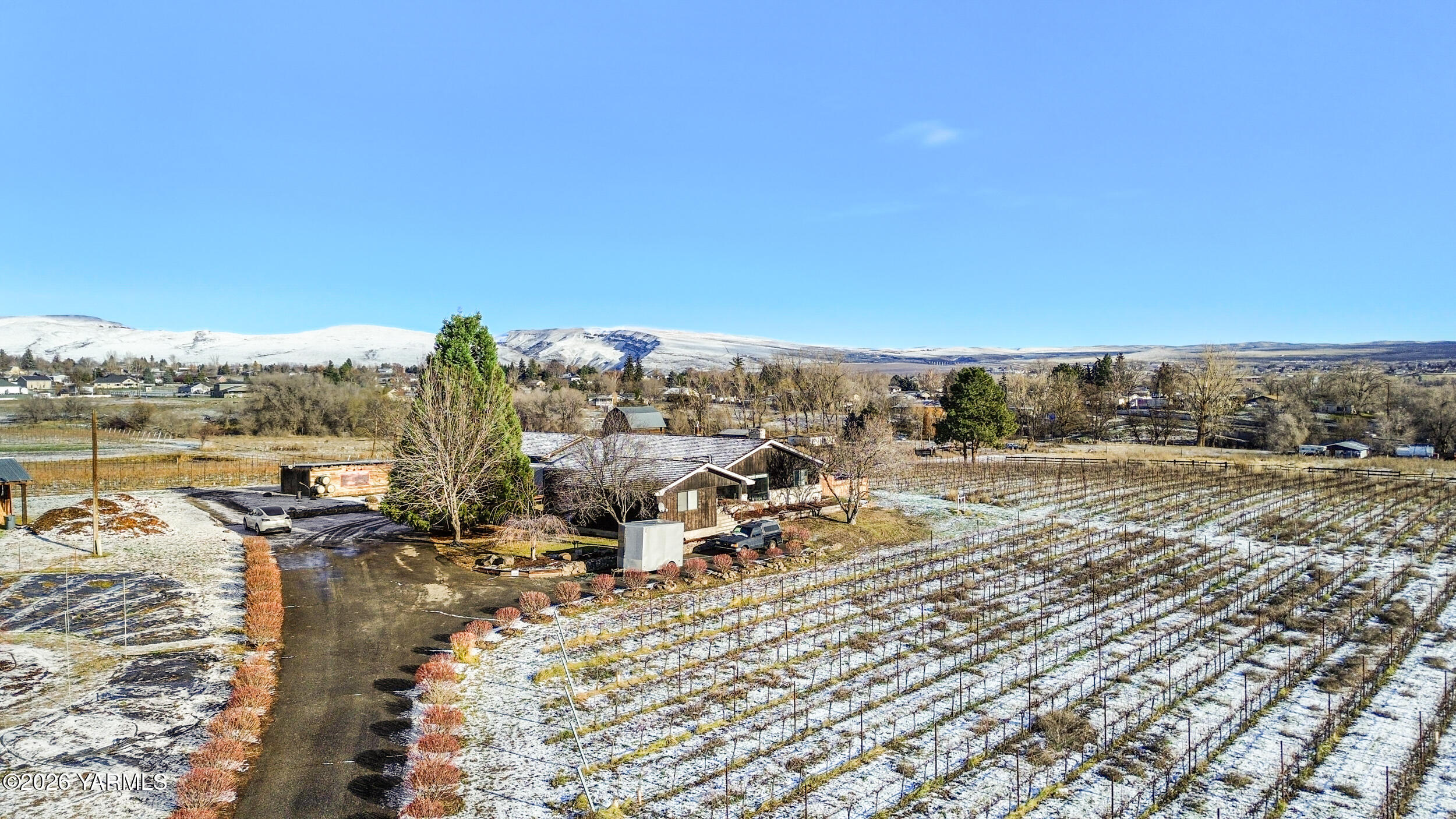 423 Lancaster Road Selah, WA 98942 - Photo 4 of 52 423Lancaster_Main_12