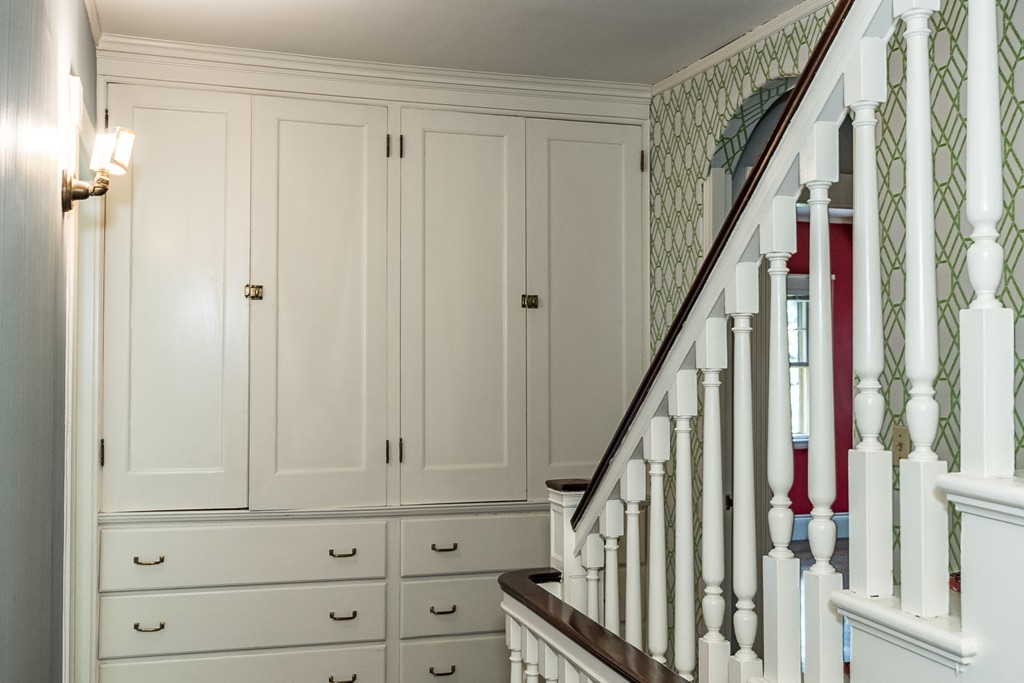 62 Circuit Road Brookline, MA 02467 - Photo 14 of 21