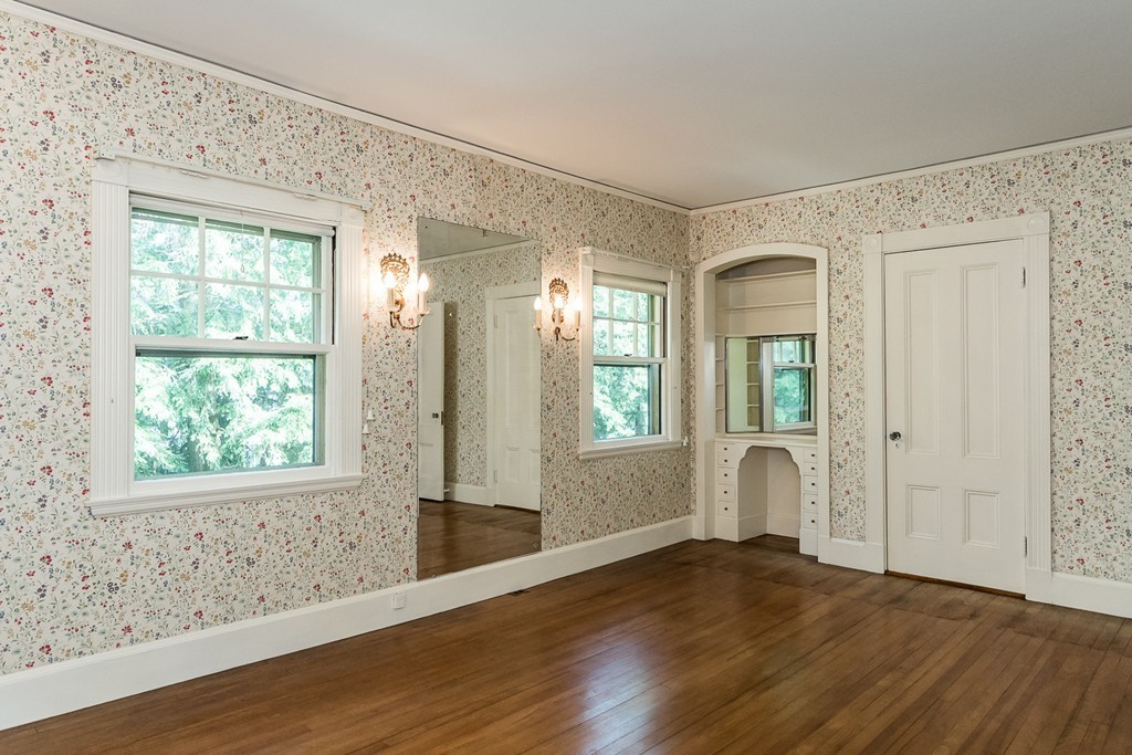 62 Circuit Road Brookline, MA 02467 - Photo 16 of 21