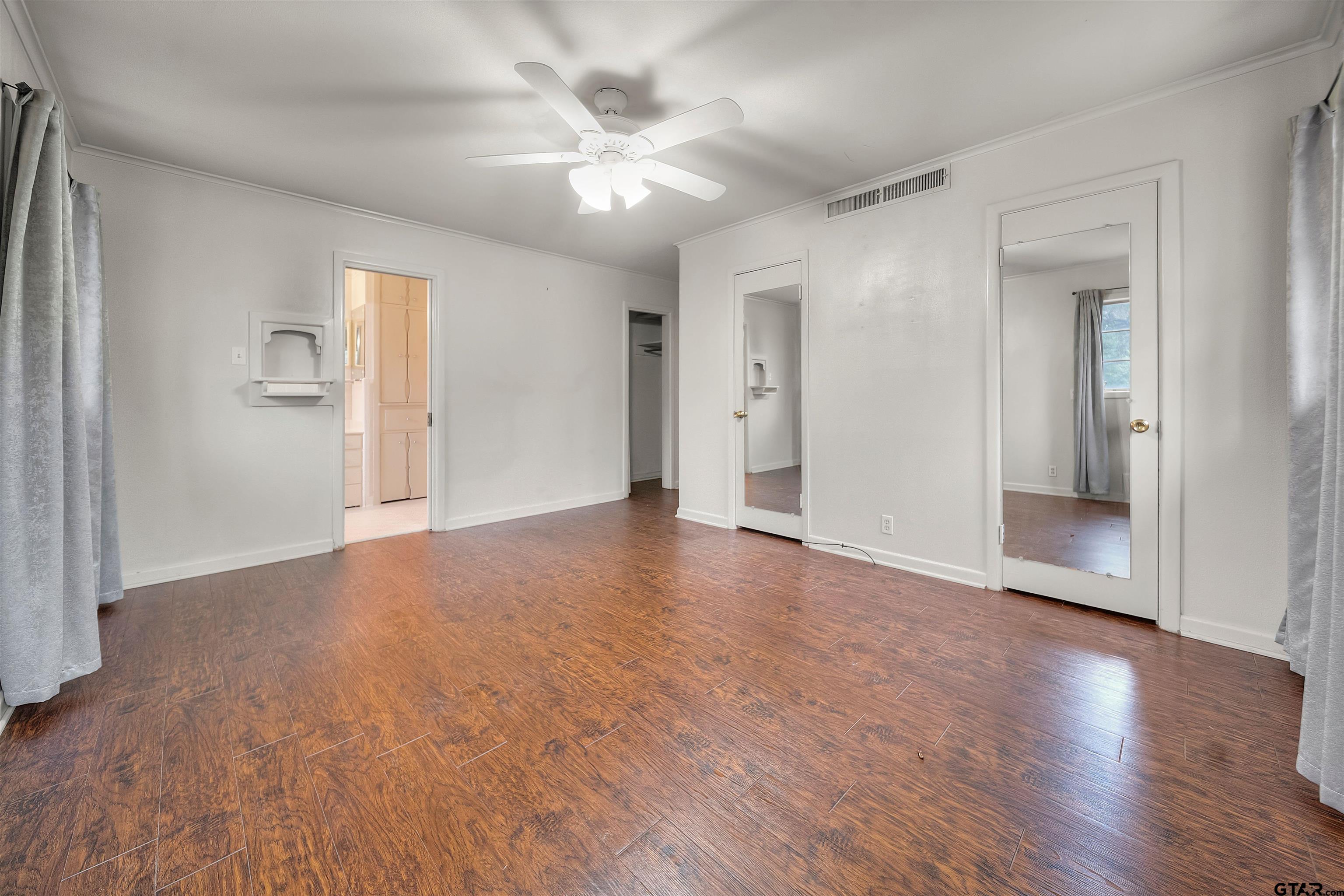2521 Pounds Tyler, TX 75701 - Photo 16 of 40 a view of an empty room with wooden floor