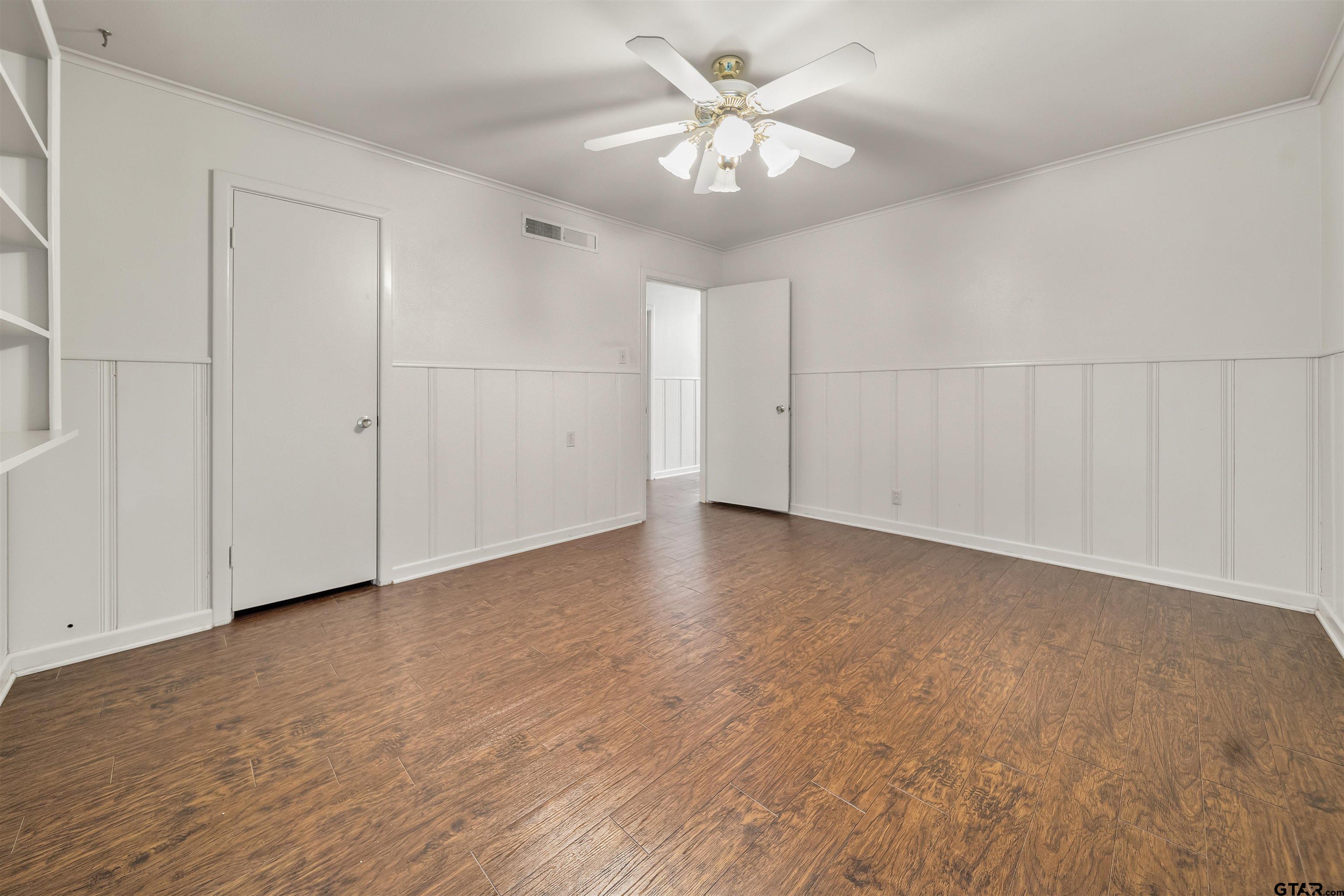 2521 Pounds Tyler, TX 75701 - Photo 28 of 40 a view of an empty room with chandelier fan