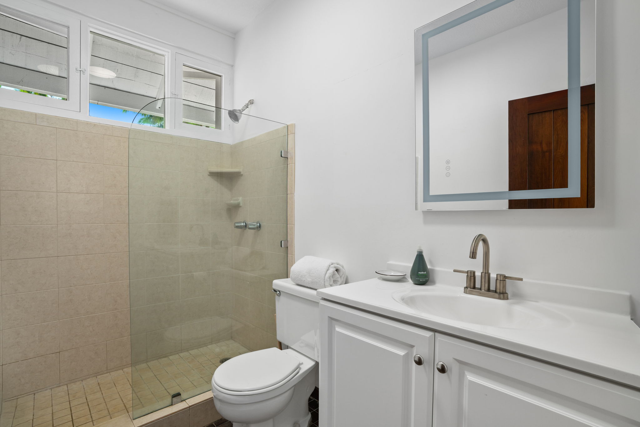 4585 Kuawa Road, Unit A Kilauea, HI 96754 - Photo 12 of 28