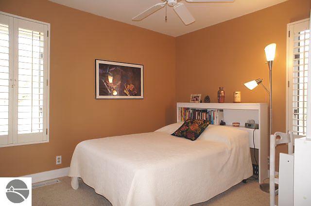 13718 Bluff Road Traverse City, MI 49686 - Photo 11 of 24 1734198-10.JPG