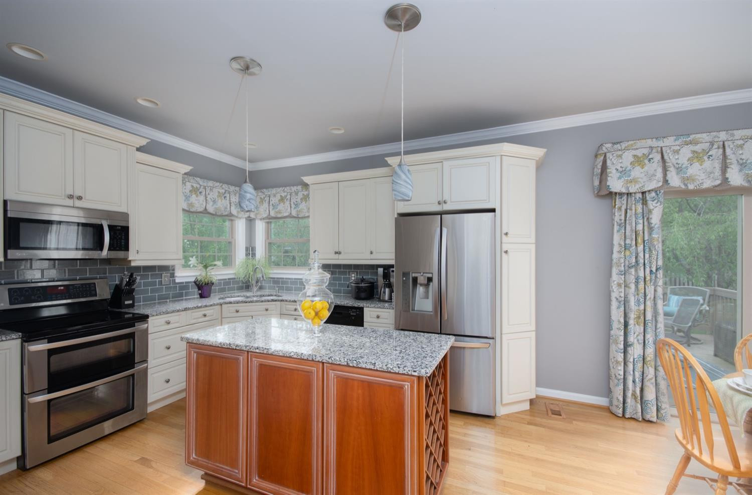 3713 Ridgeview Way Lexington, KY 40509 - Photo 14 of 37 Listing Photo