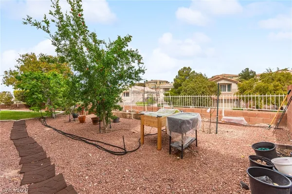 $535,000 | 855 Binbrook Drive, Henderson, NV 89052