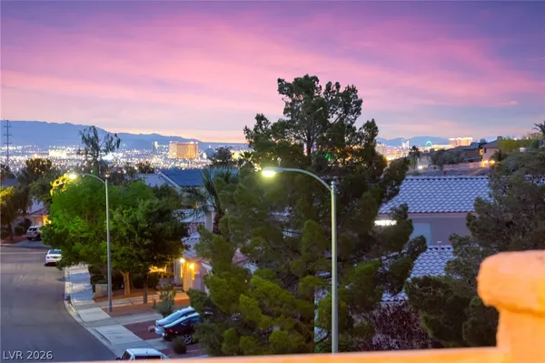 $535,000 | 855 Binbrook Drive, Henderson, NV 89052