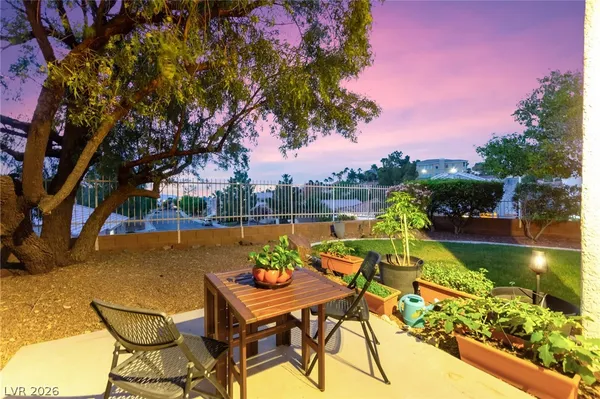 $535,000 | 855 Binbrook Drive, Henderson, NV 89052