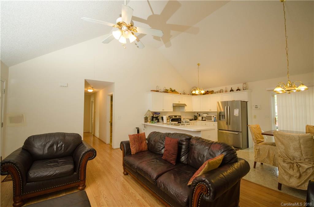 796 Robertson Road Rock Hill, SC 29730 - Photo 4 of 12 Gallery Image 4