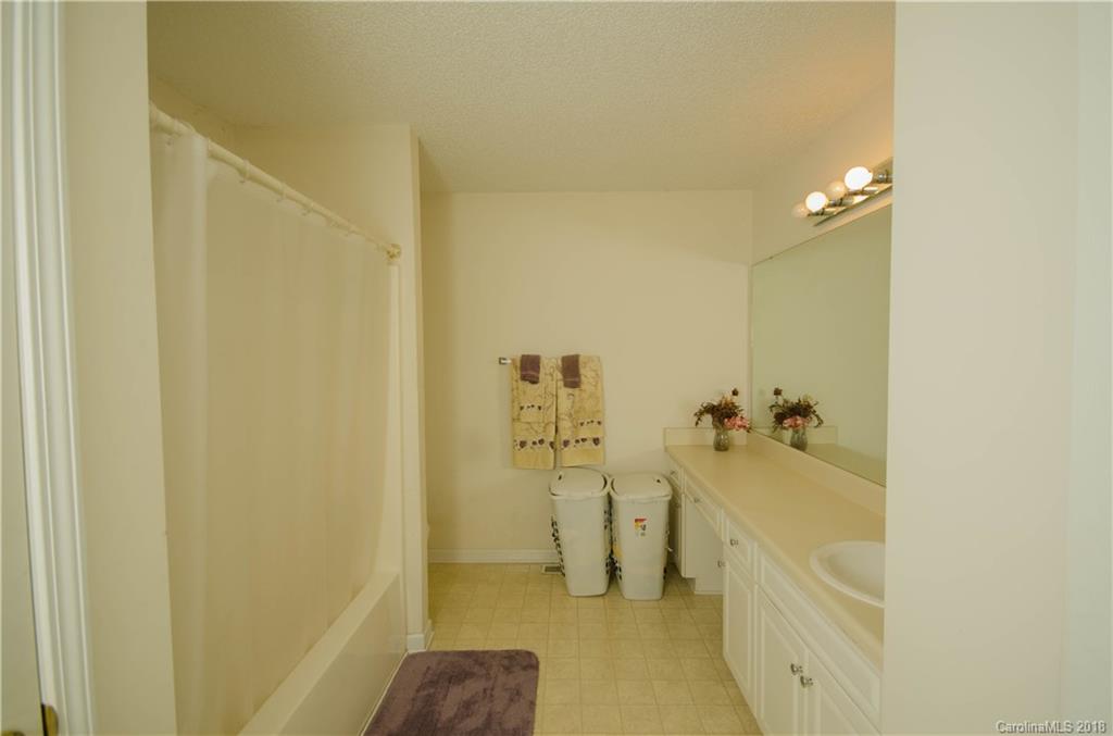 796 Robertson Road Rock Hill, SC 29730 - Photo 8 of 12 Gallery Image 8