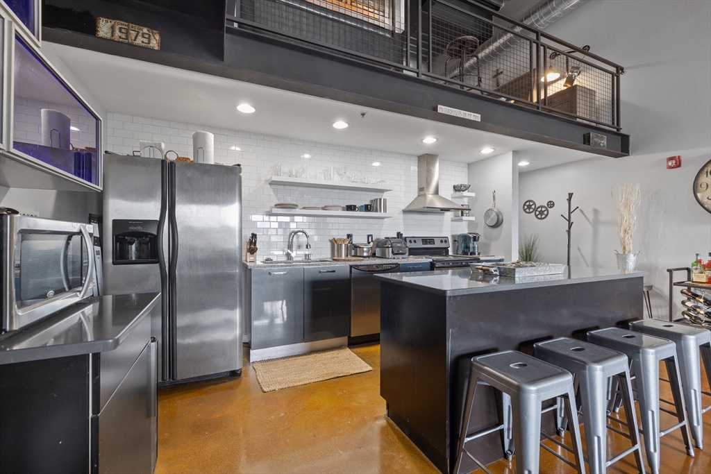 950 Broadway, Unit 27 Chelsea, MA 02150 - Photo 6 of 23