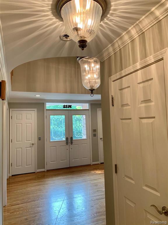 1632 Wakefield Court Rochester Hills, MI 48306 - Photo 5 of 56
