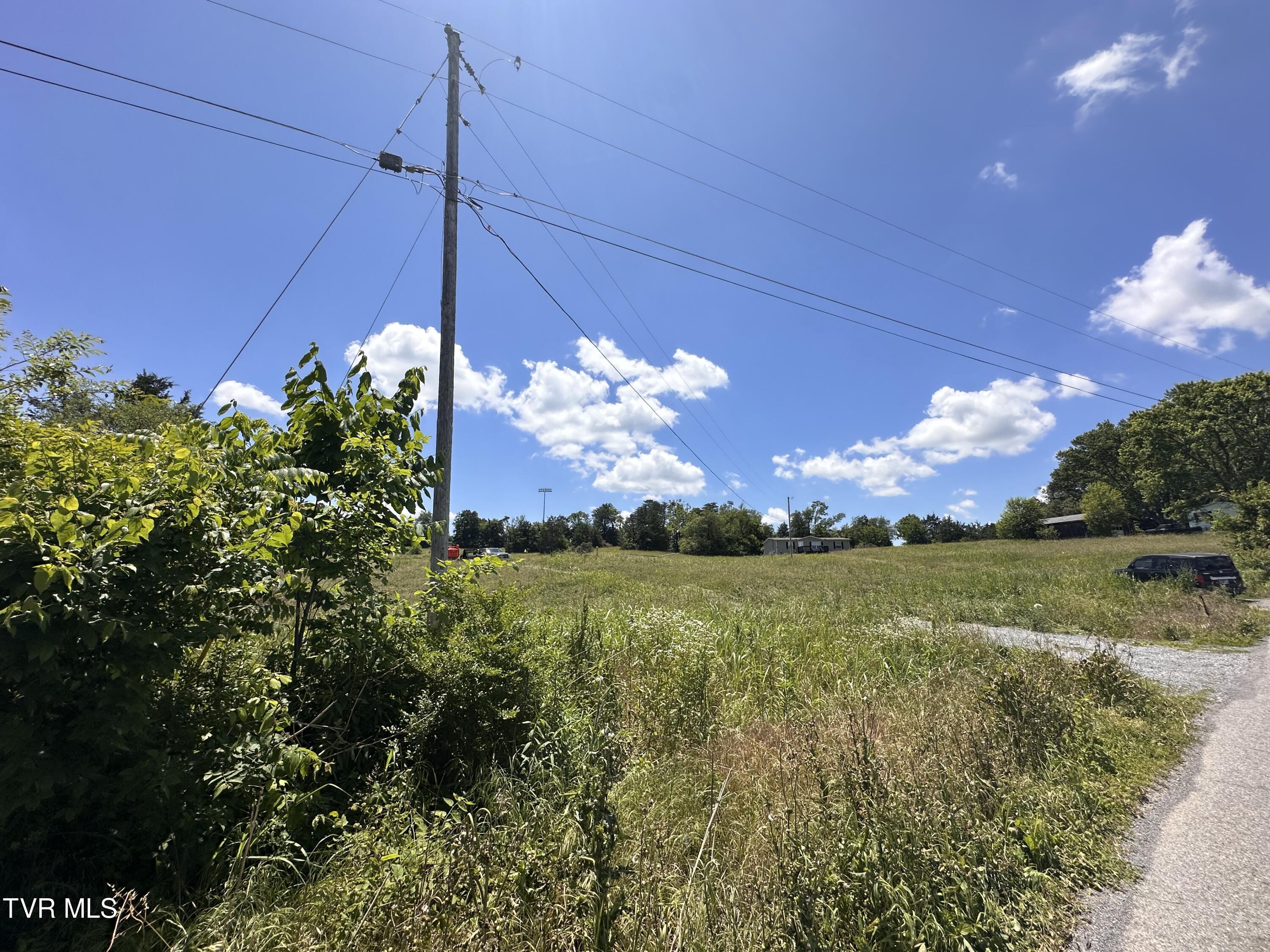 470 Parman Road, Unit 3R1 Greeneville, TN 37743 - Photo 4 of 15 Property facing Parman Rd