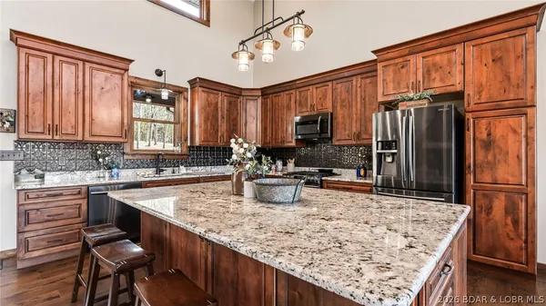 $1,475,000 | 4115 State Hwy P, Cuba, MO 65453