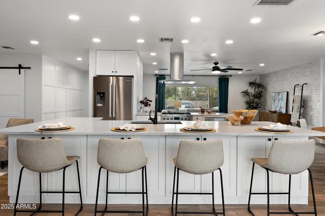 $891,500 | 1810 East Auburn Drive, Tempe, AZ 85283