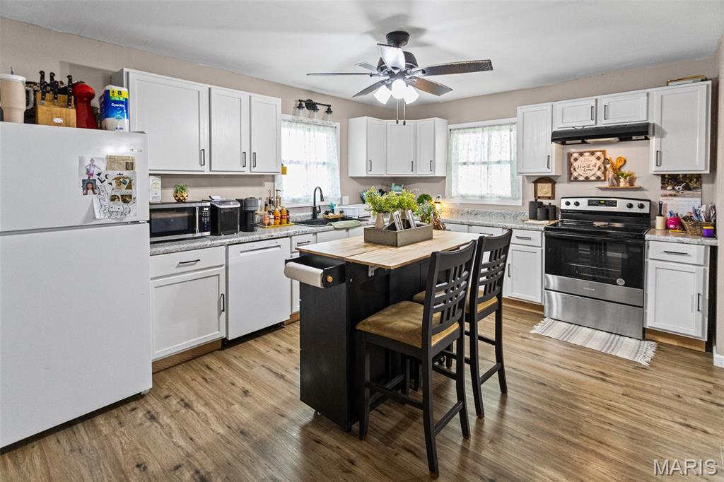 608 Brant Street Pleasant Hill, IL 62366 - Photo 17 of 48