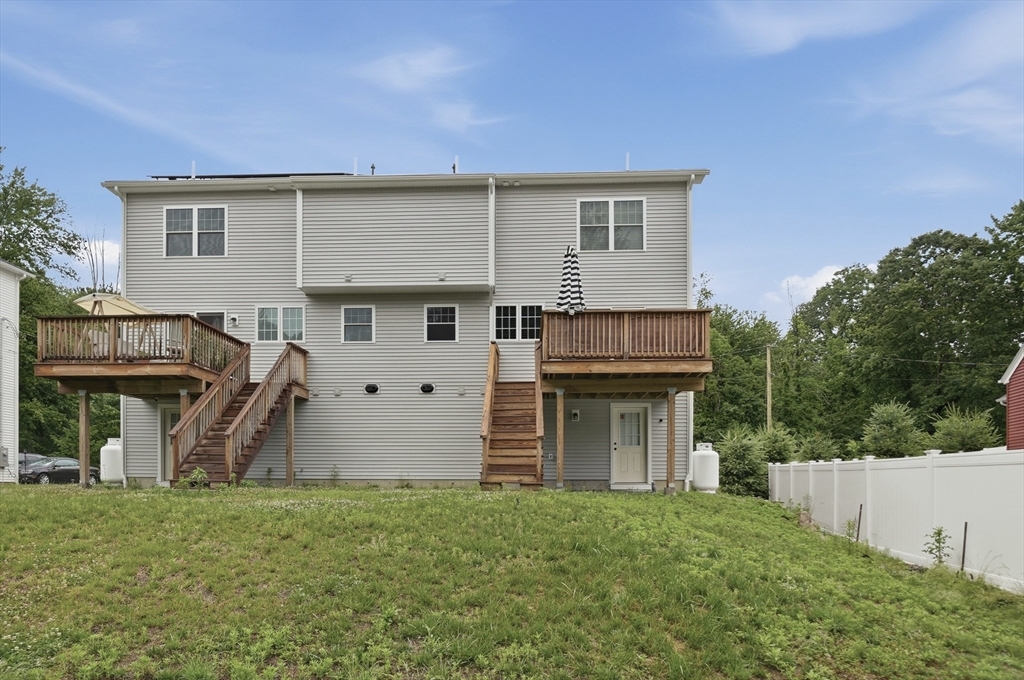 670 Burncoat Street, Unit A Worcester, MA 01606 - Photo 29 of 37