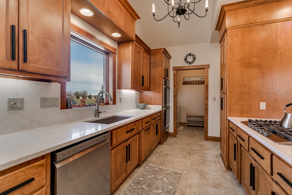4951 Country View Road Sturgeon Bay, WI 54235 - Photo 13 of 77 Gallery Image 13
