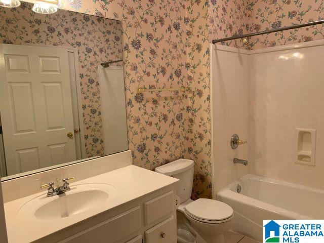 5404 J J R Drive Birmingham, AL 35235 - Photo 12 of 20