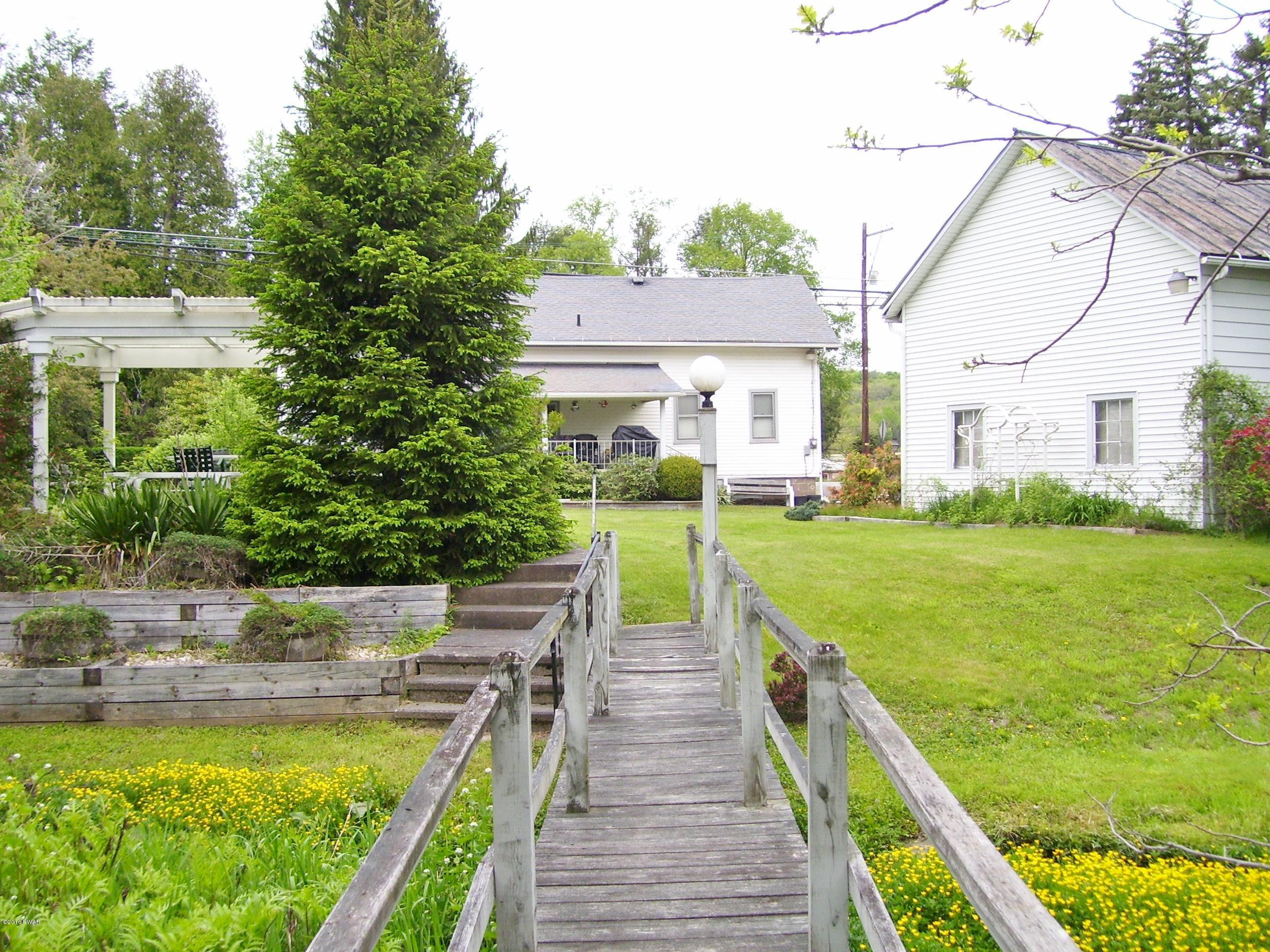 946 Main Street Newfoundland, PA 18445 - Photo 55 of 57