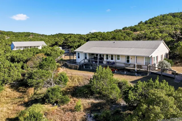 $937,900 | 42 Tower Road, Boerne, TX 78006