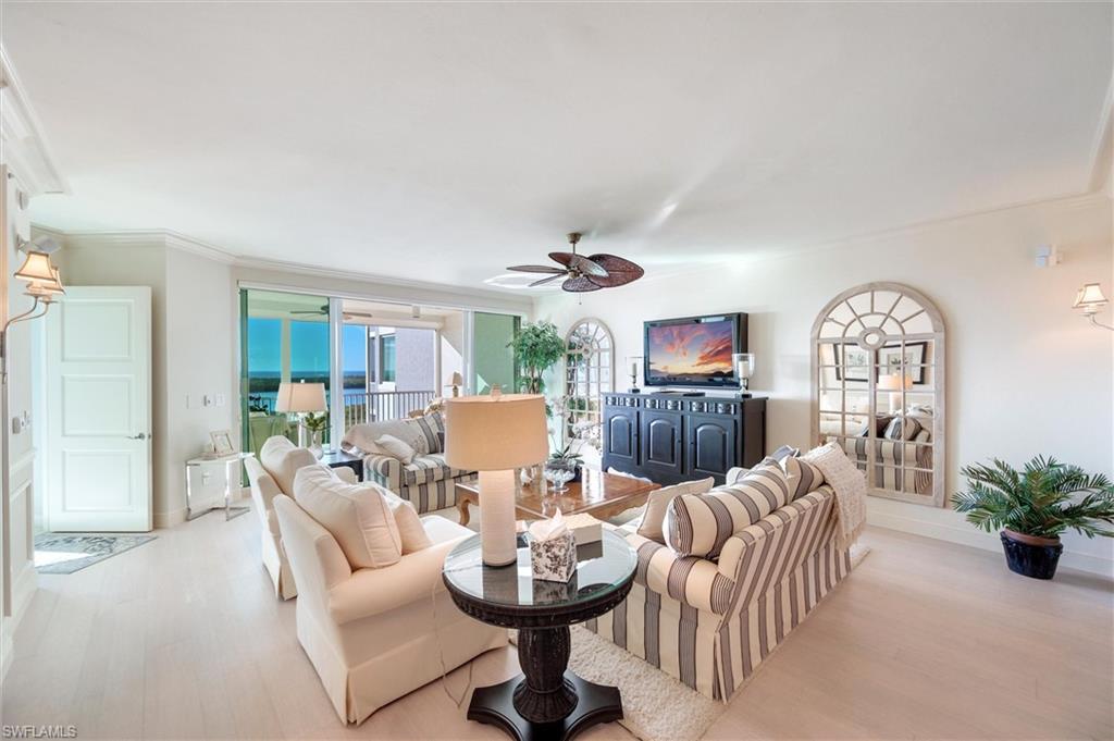 265 Indies Way, Unit 802 Naples, FL 34110 - Photo 5 of 50