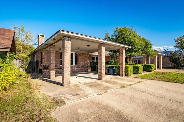 a view of a house with a patio