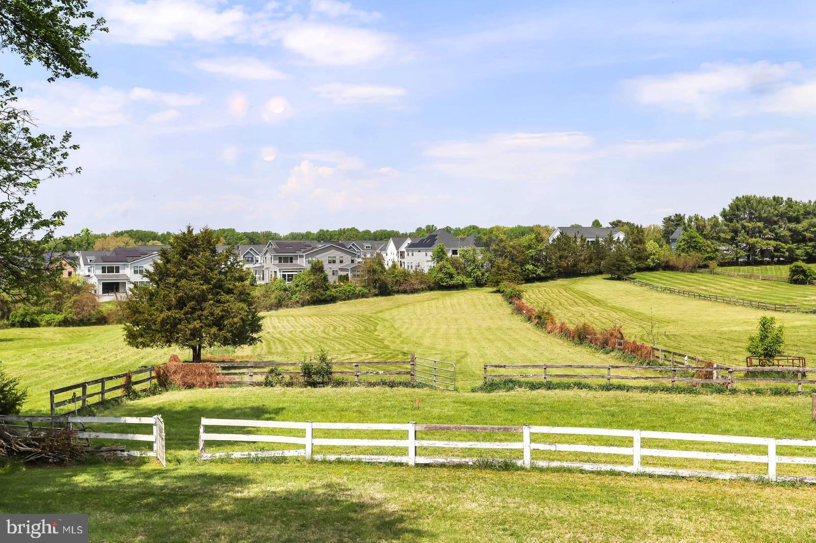 13550 Travilah Road North Potomac, MD 20878 - Photo 44 of 50