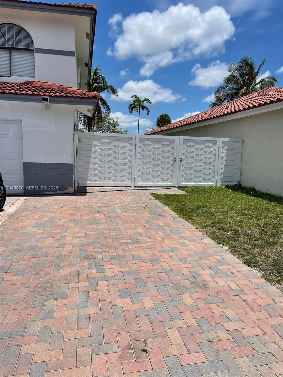 15975 Southwest 109th Street, Unit 1 Miami, FL 33196 - Photo 2 of 20